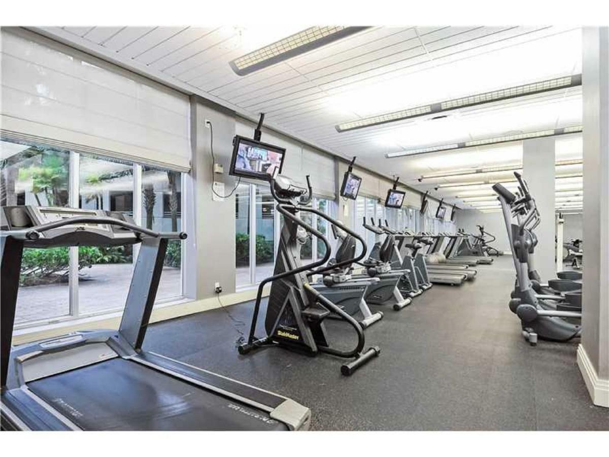 Miami Hollywood Condo 2Bd With Ocean View 005-21Mar Екстериор снимка